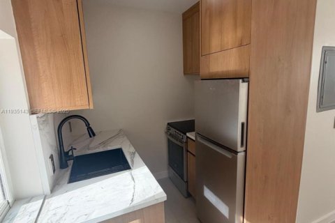 Apartment in Miami, Florida 1 bedroom, 58.99 sq.m. № 1993308