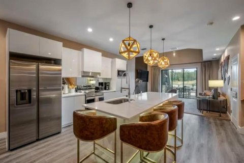 Adosado en venta en Kissimmee, Florida, 4 dormitorios, 214.79 m2 № 1801894 - foto 5