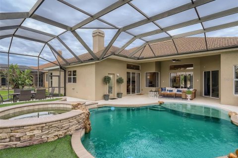 House in Bradenton, Florida 4 bedrooms, 278.34 sq.m. № 227780 - photo 15