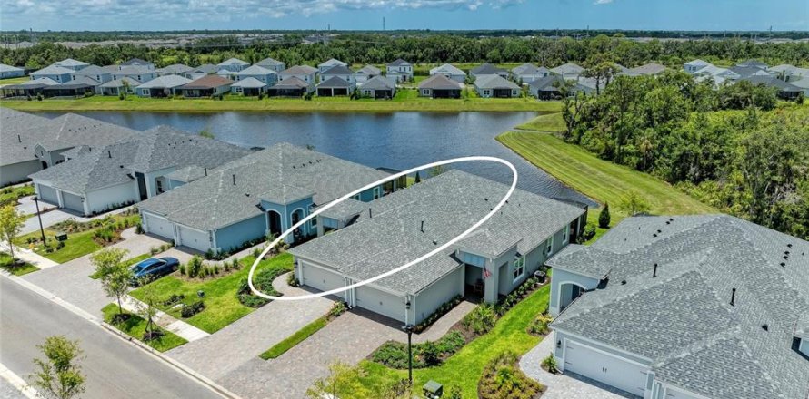 Villa ou maison à Parrish, Floride 2 chambres, 142.14 m2 № 1782659