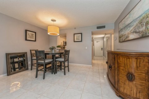 Copropriété à vendre à Delray Beach, Floride: 2 chambres, 98.48 m2 № 2077736 - photo 12