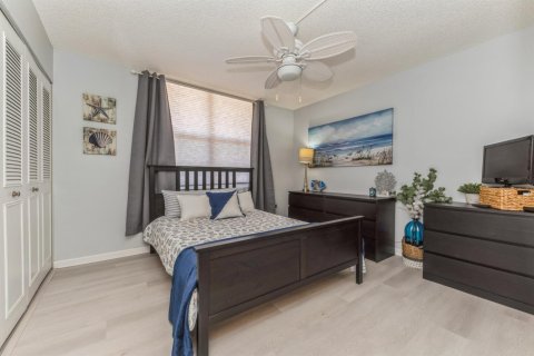 Copropriété à vendre à Delray Beach, Floride: 2 chambres, 98.48 m2 № 2077736 - photo 16