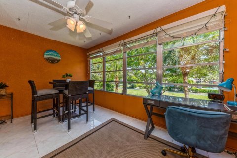 Copropriété à vendre à Delray Beach, Floride: 2 chambres, 98.48 m2 № 2077736 - photo 2