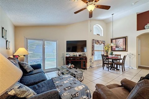 House in Haines City, Florida 4 bedrooms, 143.26 sq.m. № 1761883 - photo 9