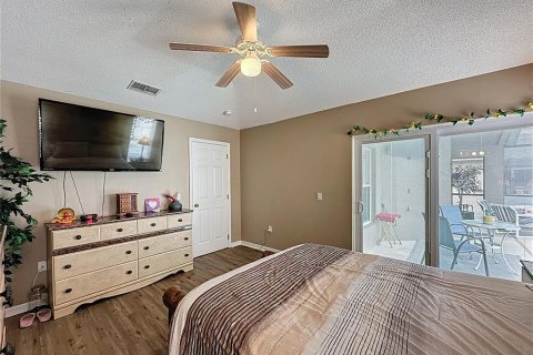 House in Haines City, Florida 4 bedrooms, 143.26 sq.m. № 1761883 - photo 30