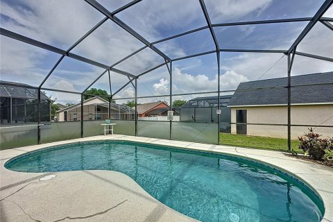 House in Haines City, Florida 4 bedrooms, 143.26 sq.m. № 1761883 - photo 23