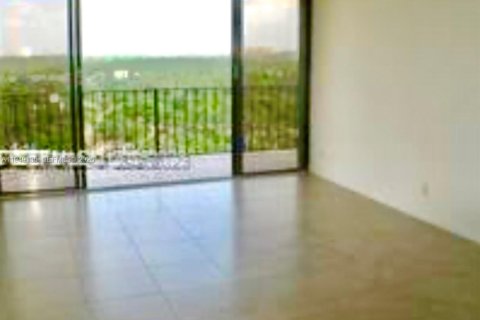 Снять в аренду кондоминиум в Майами, Флорида 2 спальни, 113.81м2, № 2004894 - фото 4