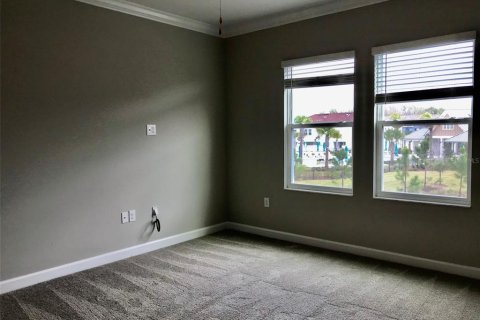 Townhouse in Lutz, Florida 3 bedrooms, 151.62 sq.m. № 2215524 - photo 10