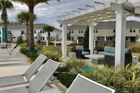 Townhouse in Lutz, Florida 3 bedrooms, 151.62 sq.m. № 2215524 - photo 26