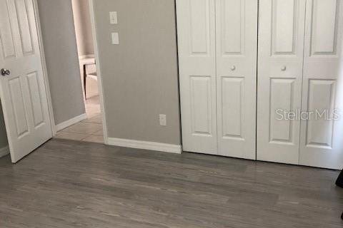 House in Palm Harbor, Florida 3 bedrooms, 118.17 sq.m. № 2221030 - photo 19
