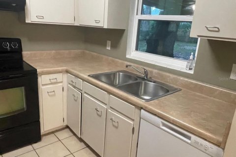 Casa en alquiler en Gainesville, Florida, 3 dormitorios, 122.72 m2 № 1912350 - foto 5