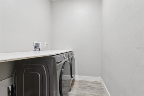 Casa en venta en Clermont, Florida, 3 dormitorios, 273.97 m2 № 2108976 - foto 22