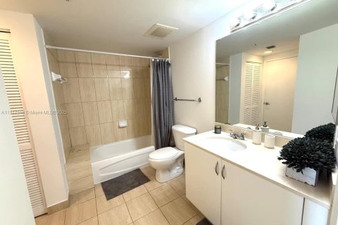 Appartement à louer à Miami, Floride: 1 chambre, 73.49 m2 № 1972374 - photo 25