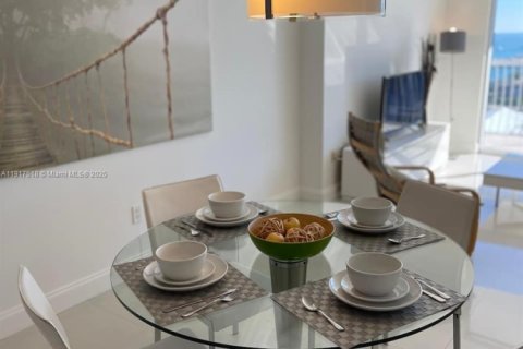 Appartement à louer à Miami, Floride: 1 chambre, 73.49 m2 № 1972374 - photo 12