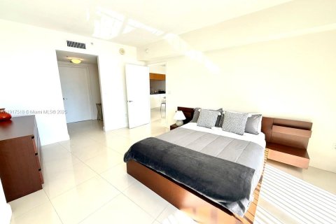 Appartement à louer à Miami, Floride: 1 chambre, 73.49 m2 № 1972374 - photo 24