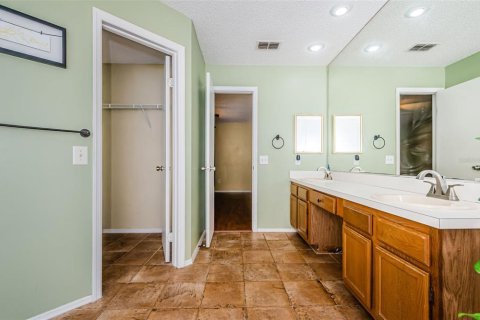 Villa ou maison à vendre à Tampa, Floride: 4 chambres, 193.33 m2 № 1905184 - photo 25