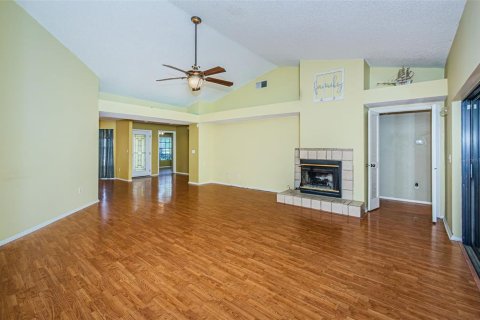 Villa ou maison à vendre à Tampa, Floride: 4 chambres, 193.33 m2 № 1905184 - photo 11