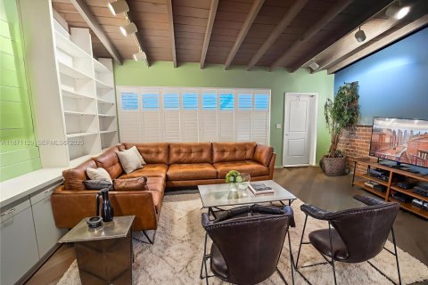 Купить виллу или дом в Плантация, Флорида 2 спальни, 141.95м2, № 1895638 - фото 18