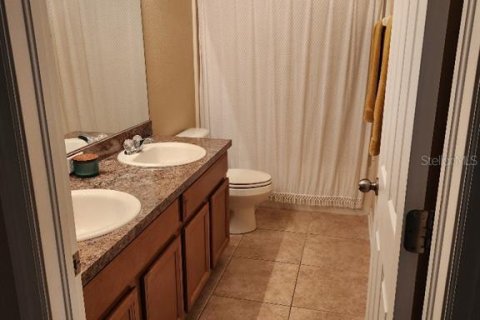 House in Wesley Chapel, Florida 4 bedrooms, 245.26 sq.m. № 1906996 - photo 30