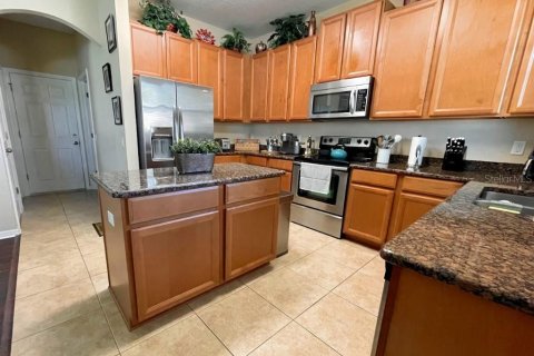 House in Wesley Chapel, Florida 4 bedrooms, 245.26 sq.m. № 1906996 - photo 15