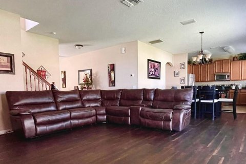 House in Wesley Chapel, Florida 4 bedrooms, 245.26 sq.m. № 1906996 - photo 17