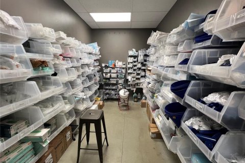 Propiedad comercial en alquiler en Tampa, Florida, 4259.57 m2 № 1615120 - foto 22