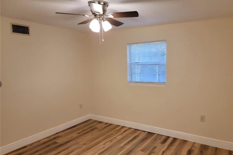Villa ou maison à vendre à Lakeland, Floride: 4 chambres, 155.98 m2 № 2348291 - photo 9