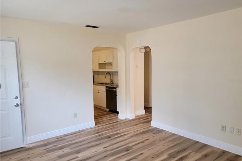 Villa ou maison à vendre à Lakeland, Floride: 4 chambres, 155.98 m2 № 2348291 - photo 3