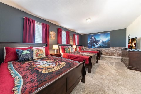 House in Davenport, Florida 8 bedrooms, 363.71 sq.m. № 2201166 - photo 23