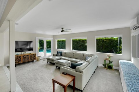 Villa ou maison à vendre à Fort Lauderdale, Floride: 3 chambres, 175.77 m2 № 2420844 - photo 13