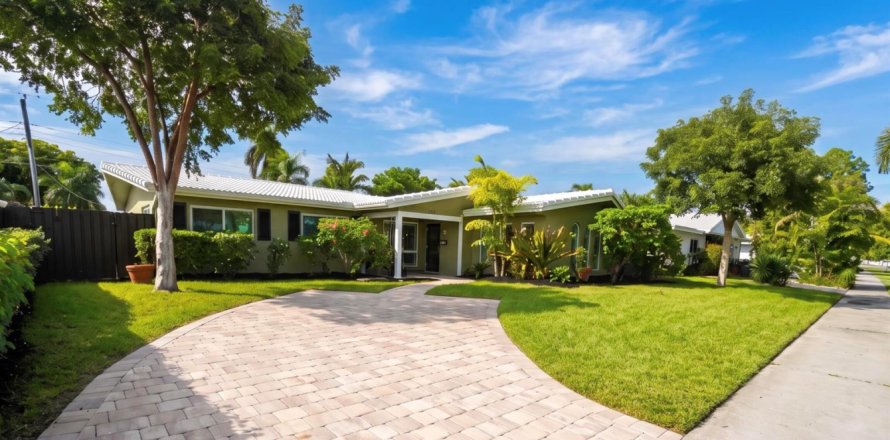 Villa ou maison à Fort Lauderdale, Floride 3 chambres, 175.77 m2 № 2420844