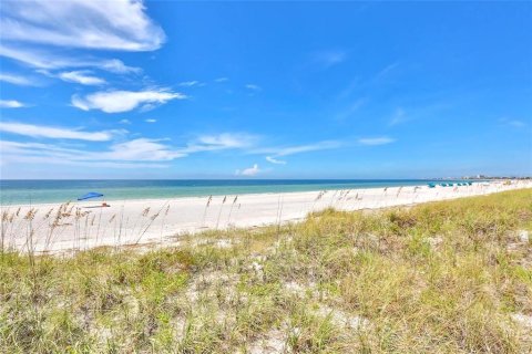 Land in Treasure Island, Florida № 1833612 - photo 8