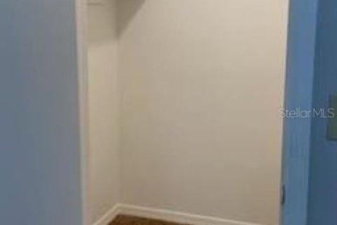 Снять в аренду виллу или дом в Лонгвуд, Флорида 3 спальни, 168.15м2, № 1799918 - фото 22