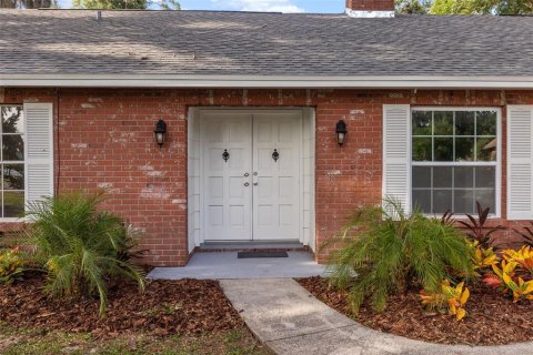 Villa ou maison à vendre à Valrico, Floride: 4 chambres, 220.09 m2 № 1827175 - photo 2