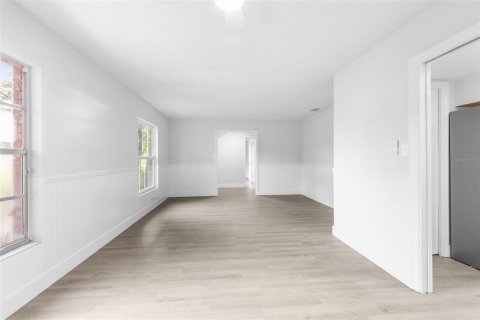 Villa ou maison à vendre à Valrico, Floride: 4 chambres, 220.09 m2 № 1827175 - photo 6