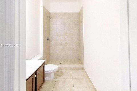 Copropriété à louer à Miami, Floride: 3 chambres, 117.99 m2 № 2027689 - photo 9