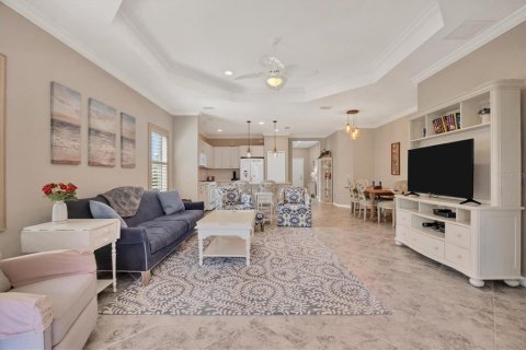 House in Venice, Florida 2 bedrooms, 140.93 sq.m. № 1415988 - photo 5