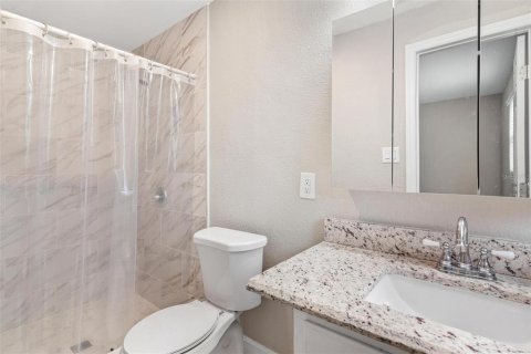 Villa ou maison à vendre à Umatilla, Floride: 3 chambres, 179.21 m2 № 1904608 - photo 16