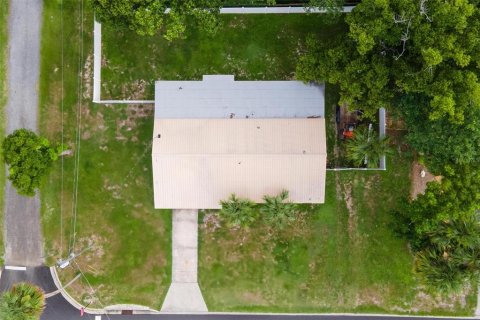 Villa ou maison à vendre à Umatilla, Floride: 3 chambres, 179.21 m2 № 1904608 - photo 29