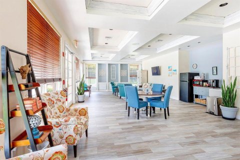 Copropriété à louer à Wellington, Floride: 2 chambres, 113.62 m2 № 699605 - photo 1