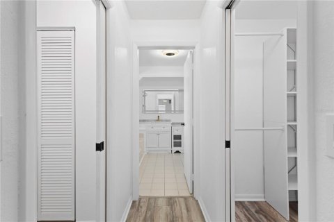 Villa ou maison à vendre à Port Charlotte, Floride: 6 chambres, 273.23 m2 № 2212181 - photo 17
