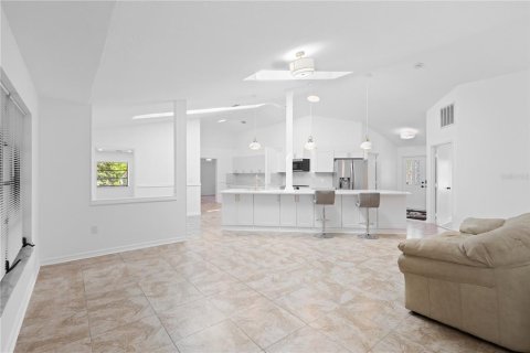 Villa ou maison à vendre à Port Charlotte, Floride: 6 chambres, 273.23 m2 № 2212181 - photo 8
