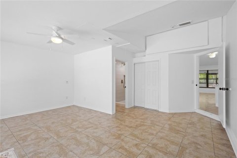 Villa ou maison à vendre à Port Charlotte, Floride: 6 chambres, 273.23 m2 № 2212181 - photo 23