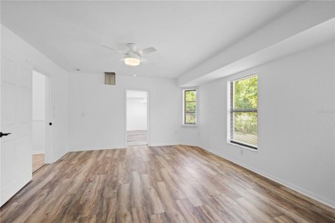 Villa ou maison à vendre à Port Charlotte, Floride: 6 chambres, 273.23 m2 № 2212181 - photo 16