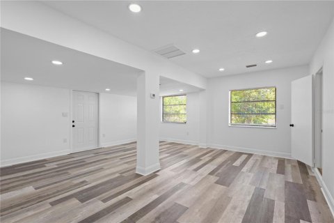 Villa ou maison à vendre à Port Charlotte, Floride: 6 chambres, 273.23 m2 № 2212181 - photo 13