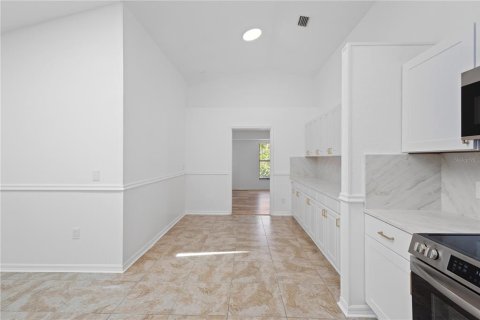Villa ou maison à vendre à Port Charlotte, Floride: 6 chambres, 273.23 m2 № 2212181 - photo 11
