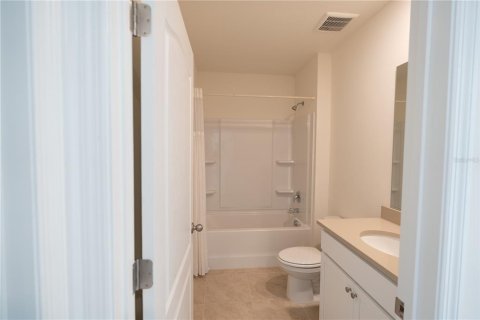 Villa ou maison à louer à Lake Wales, Floride: 4 chambres, 169.83 m2 № 2108552 - photo 7