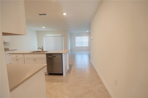 Villa ou maison à louer à Lake Wales, Floride: 4 chambres, 169.83 m2 № 2108552 - photo 24