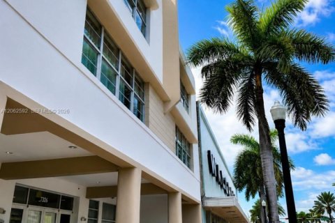 Copropriété à louer à Miami Beach, Floride: 1 chambre, 41.16 m2 № 2254811 - photo 7