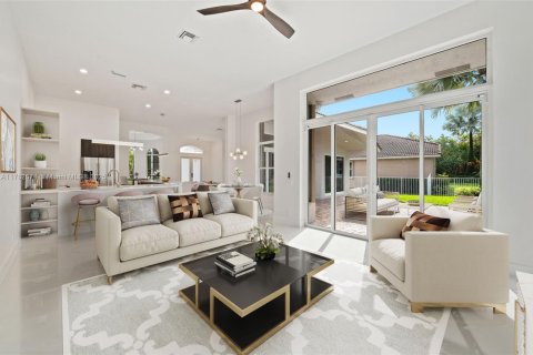 House in Weston, Florida 4 bedrooms, 252.32 sq.m. № 1699086 - photo 16